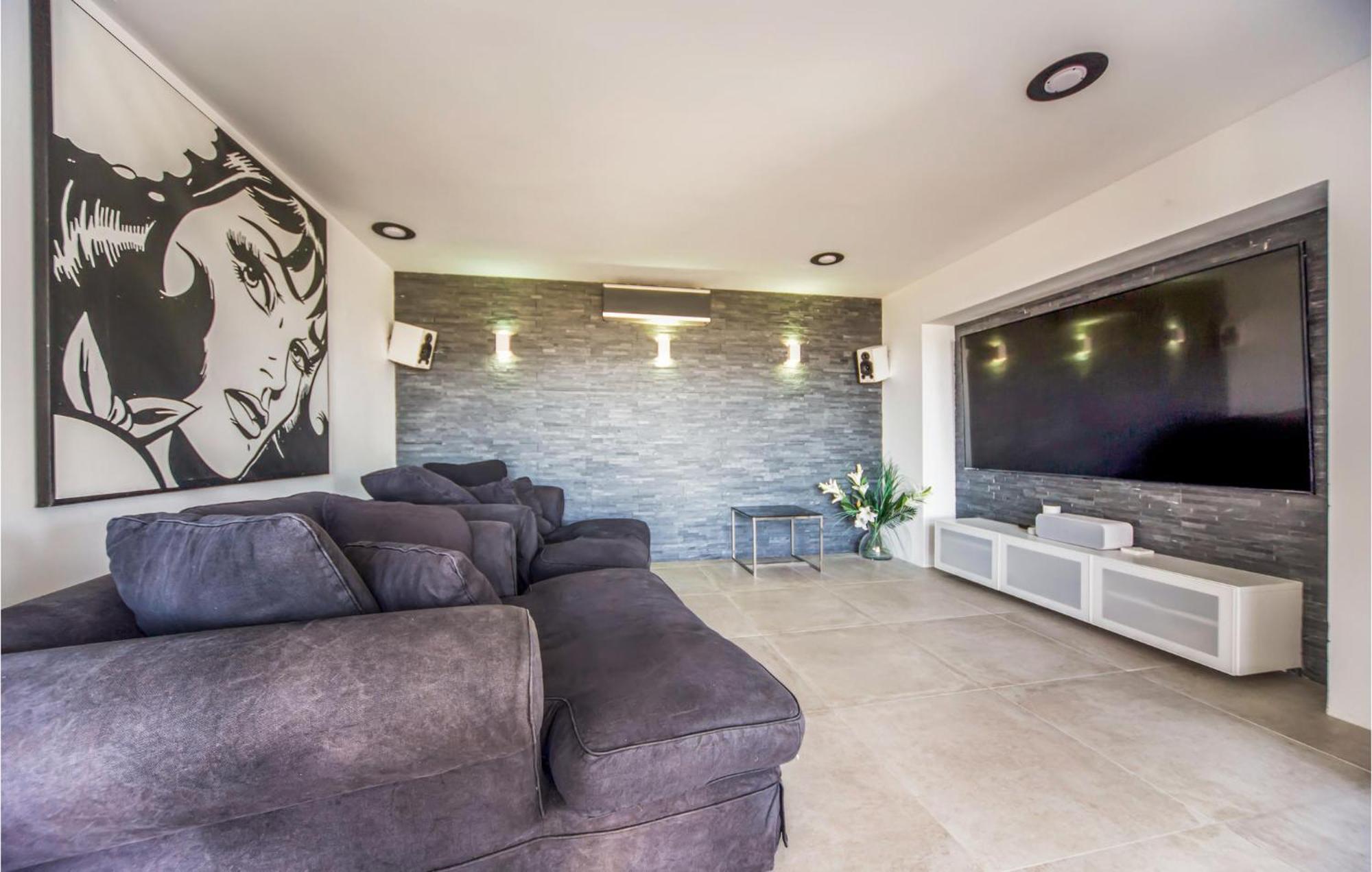Amazing Home In Ador With Kitchenette Esterno foto