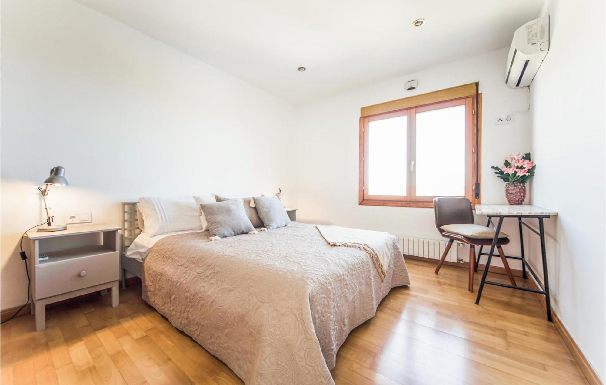 Amazing Home In Ador With Kitchenette Esterno foto