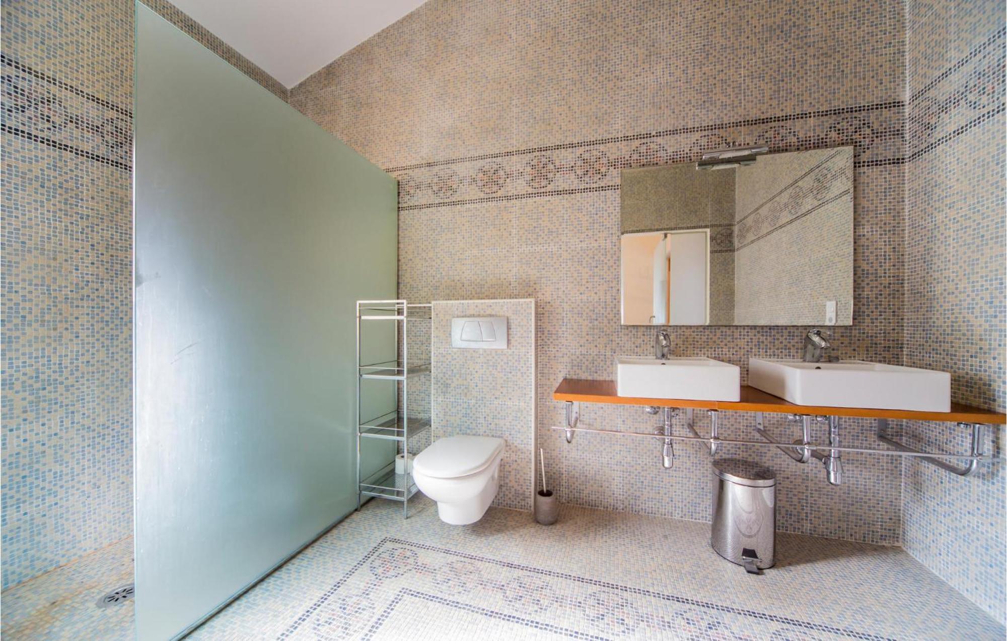 Amazing Home In Ador With Kitchenette Esterno foto