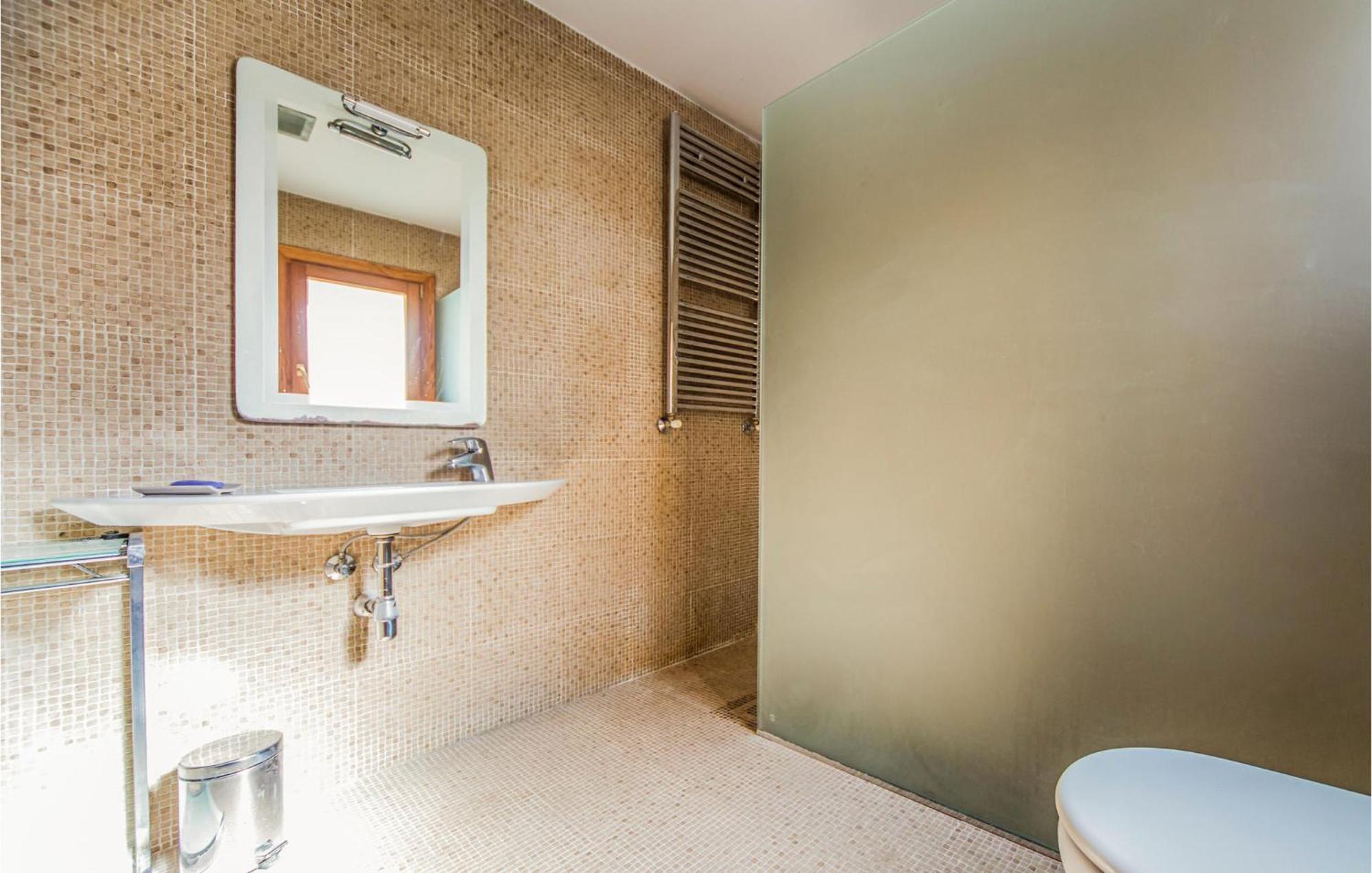 Amazing Home In Ador With Kitchenette Esterno foto